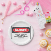 Assiettes En Carton Symbole spatial confiné en danger (Fête)