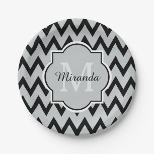 Assiettes En Carton Tendance Noir Gris Chevron Zigzag Nom et Monogramm