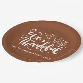 Assiettes En Carton Thanksgiving Be Thanksgiving Script Harvest Brown (Angle)