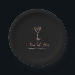 Assiettes En Carton Tini Bit Ancienne fête d'anniversaire personnalisé<br><div class="desc">Servez-vous avec style avec ces assiettes personnalisées en papier avec un design minimaliste en martini dessiné à la main. Conçues pour correspondre à un thème de fête "Tini Bit Older", ces plaques peuvent être customisées avec votre choix de texte, de couleurs et de polices. Un détail chic et fonctionnel qui...</div>