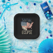 Assiettes En Carton Total Solaire Eclipse 4.8.2024 Patriotic USA Map (Fête)