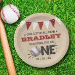 Assiettes En Carton Toucher Le Grand | Baseball 1er anniversaire<br><div class="desc">Célébrez dans le style avec ces assiettes de papier tendance 1er anniversaire. Le design est facile à personnaliser avec votre propre libellé et votre famille et vos amis seront ravis de voir ces fabuleuses assiettes de fête. Des éléments de partie correspondants se trouvent dans la collection.</div>