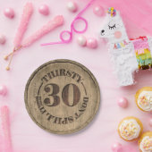 Assiettes En Carton Trente plaques à papier assoiffées (Fête)