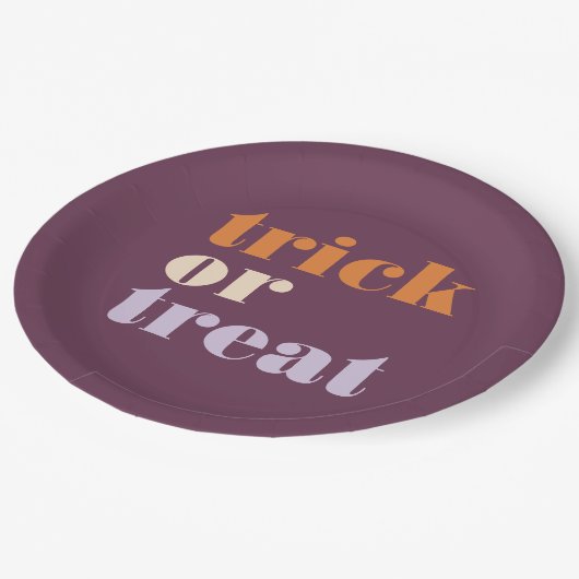 Assiettes En Carton Trick ou traitement moderne (Angle)