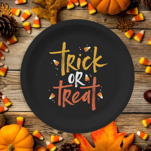 Assiettes En Carton Tricoter ou traiter l'Halloween du maïs bonbon