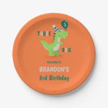 Troisième anniversaire de Dinosaur Three Rex