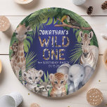 Assiettes En Carton Twins Wild one Navy blue Jungle 1er anniversaire s<br><div class="desc">Célébrez la première aventure dans la jungle de vos jumeaux avec nos "Twins They're Wild One" plaques de papier-journal d'anniversaire de la jungle, parfait pour une fête sauvage et inoubliable. Ces adorables assiettes présentent un décor d'aquarelle charmant composé d'animaux safari, dont une girafe, un lion, un chimpanzé, un zèbre, un...</div>