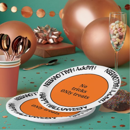 Assiettes En Carton Typographie Orange Noir Blanc Joyeux Halloween (Multi)