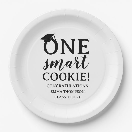 Assiettes En Carton Un Cookie Intelligent Classe De 2024 Graduation (Devant)