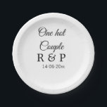 Assiettes En Carton Un nom de couple d'ajout chaud date de texte de la<br><div class="desc">Pour les amoureux comme nous</div>