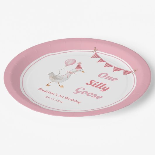 Assiettes En Carton Un soyeux Goose rose Gir 1er Plaques Papier Annive (Angle)
