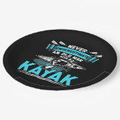 Assiettes En Carton Un Vieux Homme Avec Un Kayak (Angle)