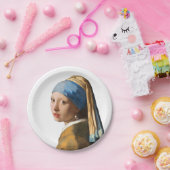 Assiettes En Carton Une fille avec un portrait à perle (Fête)