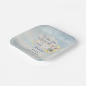 Assiettes En Carton Une Mignonne Petite Souris Se Trouve En Chemin Du  (Angulaire)