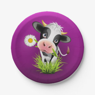 Assiettes En Carton Vache Holstein mûre dans l'herbe sur le violet