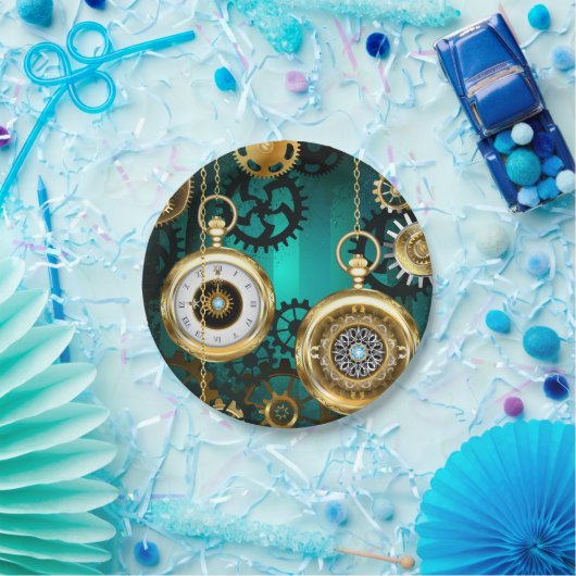 Assiettes En Carton Veille bijoux Steampunk sur un Arrière - plan vert (Fête)
