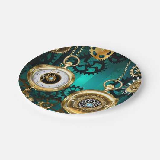 Assiettes En Carton Veille bijoux Steampunk sur un Arrière - plan vert (Angle)