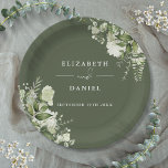 Assiettes En Carton Vert Floral Élégant Olive Vert Mariage<br><div class="desc">Elégante plaque de papier mariage vert olive fleuri personnalisée avec vos noms et date spéciale mariage. Conçu par Thisisnotme©</div>