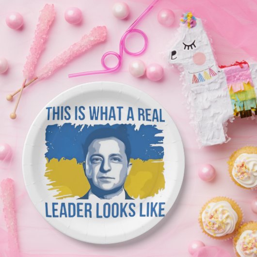 Assiettes En Carton Voilà à quoi ressemble un vrai dirigeant ukrainien (Fête)