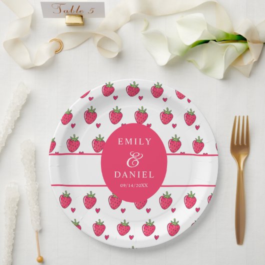 Assiettes En Carton Whimsical Pink Strawberry Wedding (Mariage)