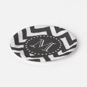 Assiettes En Carton Zigzag noir et blanc Chevron Monogramme (Angle)