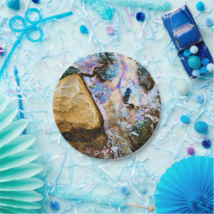 assiettes en papier d'eau calme de nature abstrait