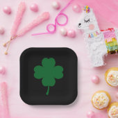 Assiettes en papier pour la Saint-Patrick (Fête)