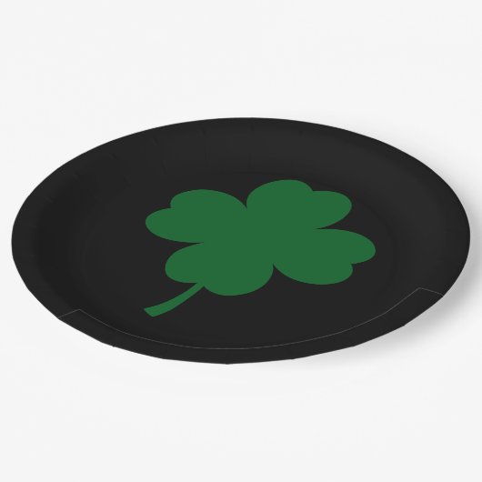 Assiettes en papier pour la Saint-Patrick (Angle)