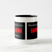 Assistant de médecin par la tasse de jour (Centre)