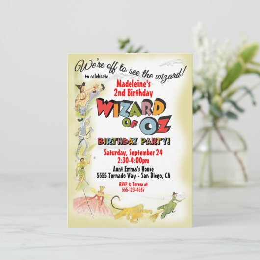 Assistant vintage pour Oz Anniversaire Invitations (Debout devant)