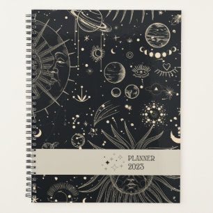 Astral vintage mystique noir