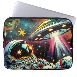 Astronaut Drijvend in de ruimte met een UFO Ai Art Laptop Sleeve