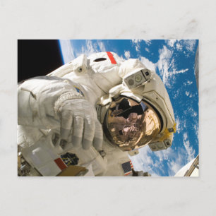 Astronaut in de ruimte foto Space Shuttle Discover Briefkaart