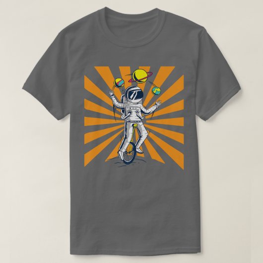 Astronaut Juggling Planets Unicycle T-shirt (Design voorkant)