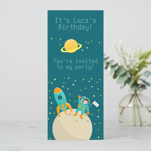 Astronaut kind op het verjaardagsfeestje van de ma kaart (Staand voorkant)
