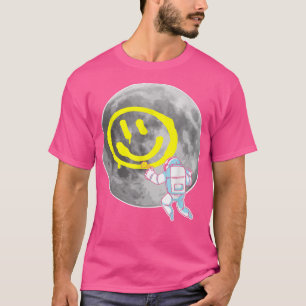 Astronaut Moon Sprayer Gift Graffiti T-shirt
