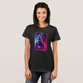 Astronaut On A Motorcycle Space and Science Ficti T-shirt (Voorkant volledig)