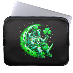 Astronaut op Maan Ruimte St. Patrick's Day Laptop Sleeve