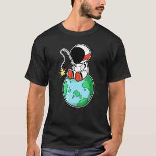 Astronaut vist op aarde t-shirt