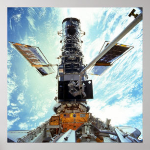 Astronauts werken aan de Hubble ruimtetelescoop Poster