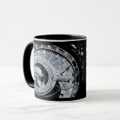 Astronomische klok en skeleton - Praag, Tsjechisch Mok (Voorkant links)