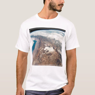 Atacama woestijn en zoutvlakten in de Andes T-shirt