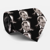 Atatürk Stropdas (Opgerold)