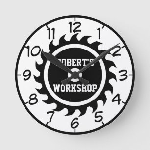 Atelier ou Homme Cave Vue Image Mur Horloge