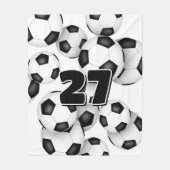 Atleet trui nummer op groep van voetballen fleece deken (Voorkant)