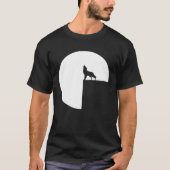 Atmospheric Wolf Howling at the Full Moon  1 T-shirt (Voorkant)