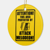 Attack Melodeon Keramisch Ornament (Links)