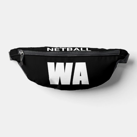Attaque à l'aile de netball (Poser)