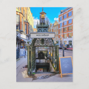 Attendant Fitzrovia London Briefkaart