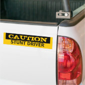 Attentie STUNT DRIVER Bumpersticker (Op Truck)